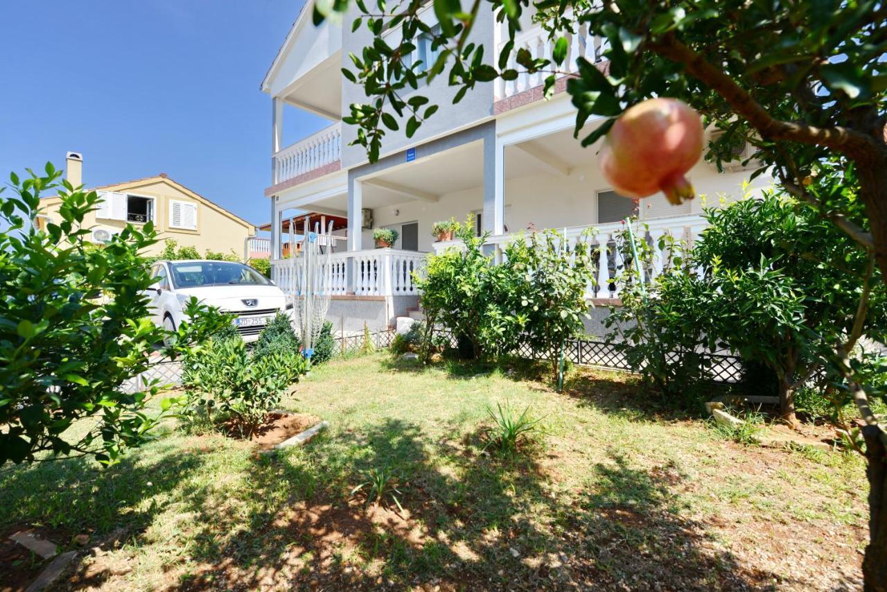 Apartmani L&R Bibinje Exterior photo