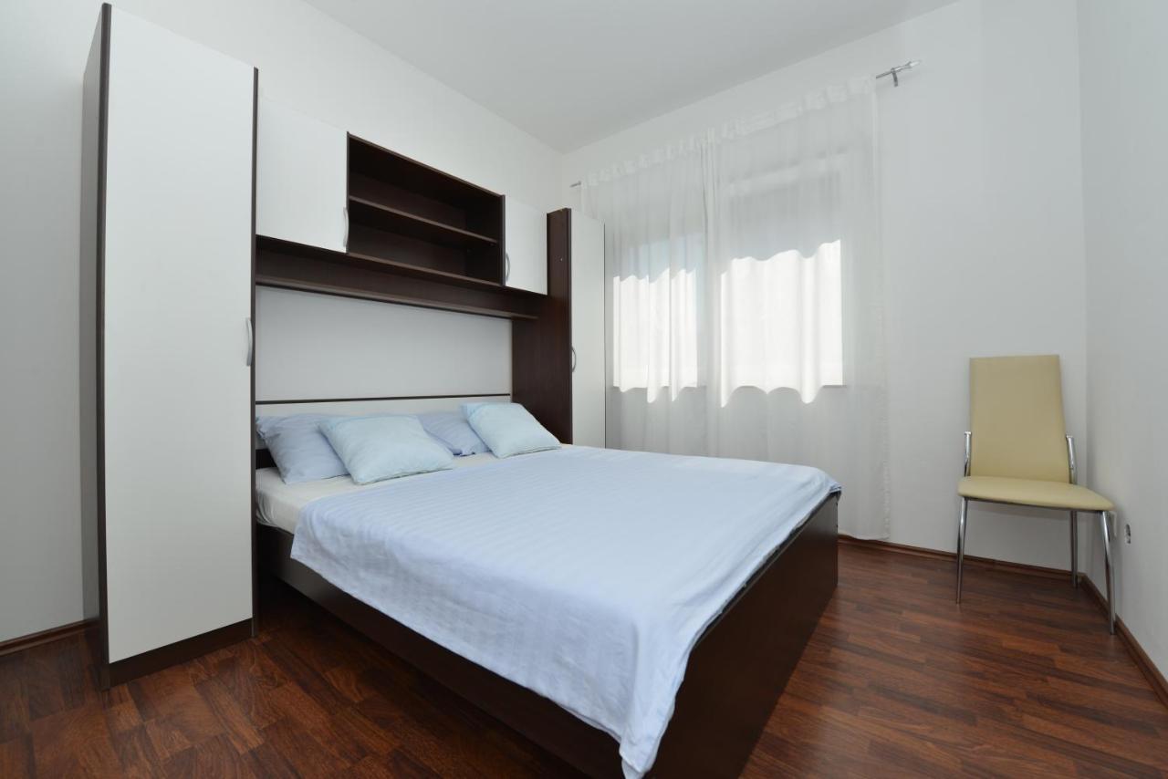 Apartmani L&R Bibinje Exterior photo